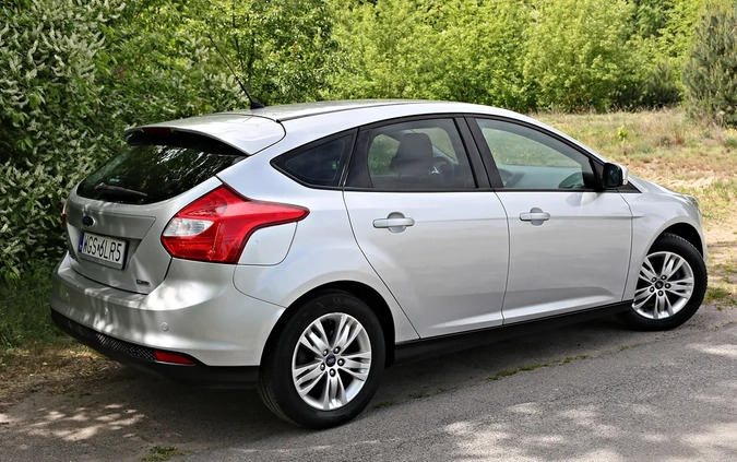 Ford Focus cena 23900 przebieg: 120000, rok produkcji 2013 z Gostynin małe 781